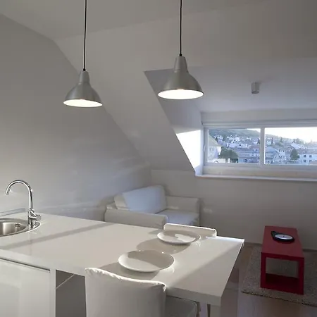 Attic Apartment *
